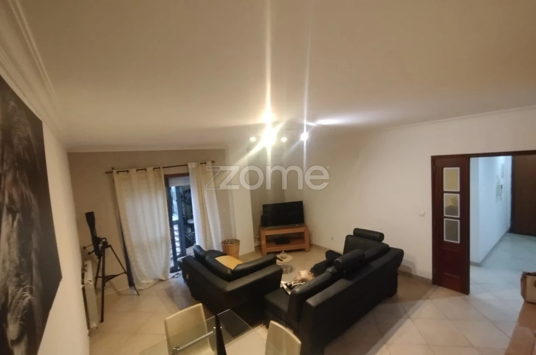 Apartamento T3 para Venda em Alcochete Foto 12