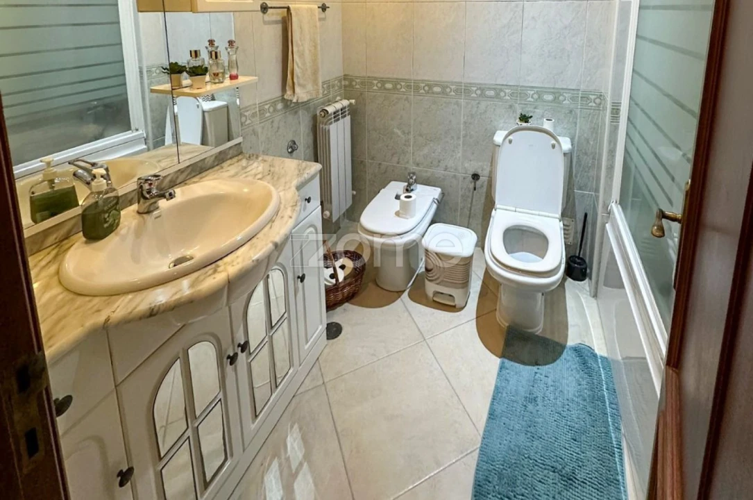 Apartamento T3 para Venda em Alcochete Foto 33