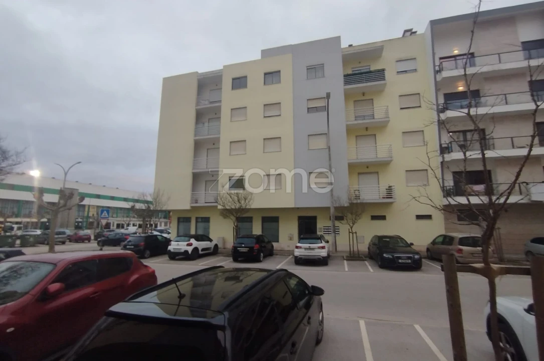 Apartamento T3 para Venda em Alcochete Foto 2