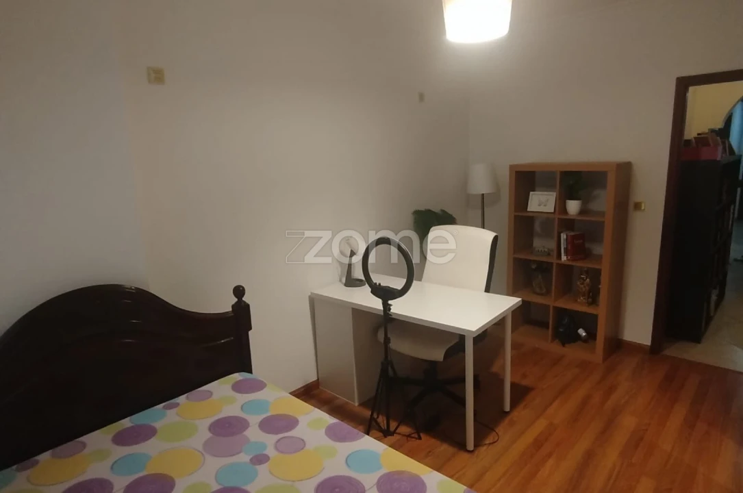 Apartamento T3 para Venda em Alcochete Foto 9