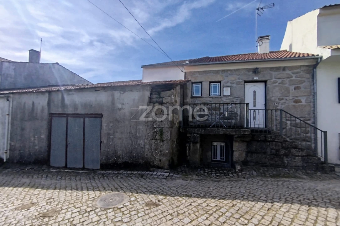 Moradia T3 para Venda em Lamosa Foto 1