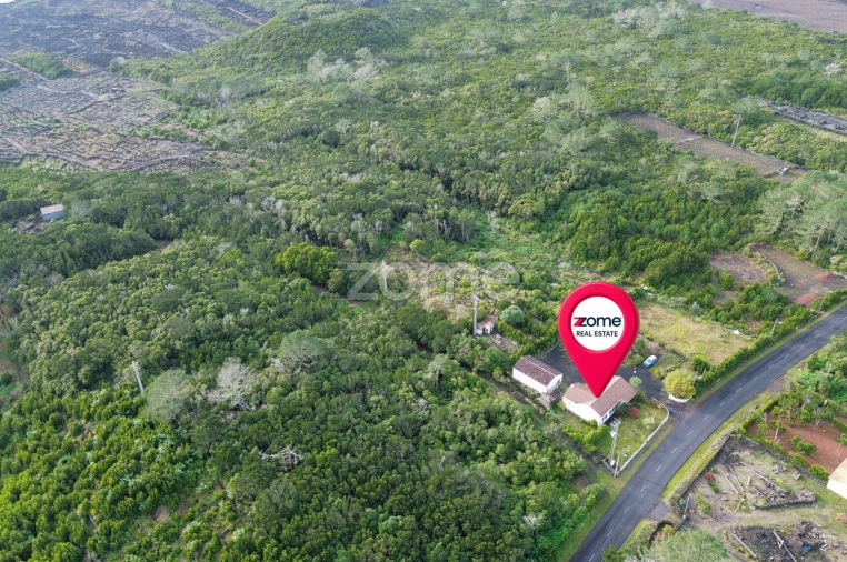 Moradia T4 para Venda em Candelaria