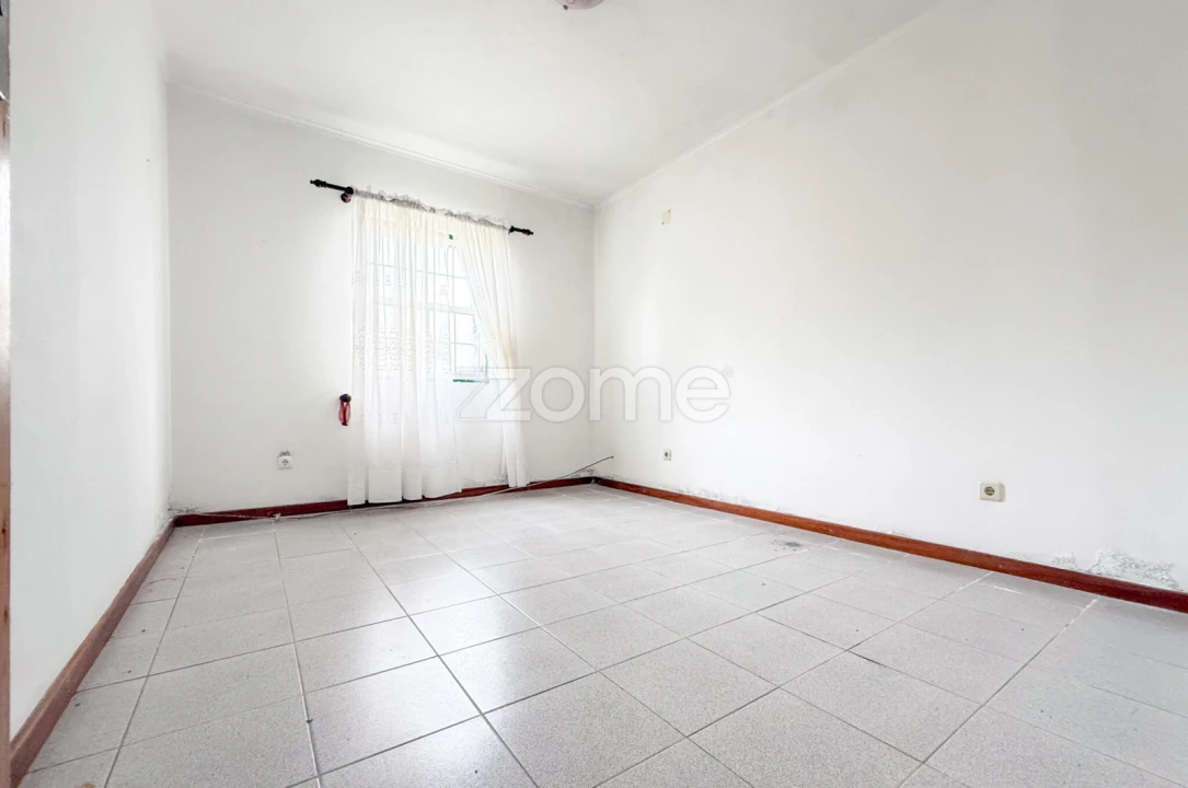 Moradia T4 para Venda em Candelaria Foto 11