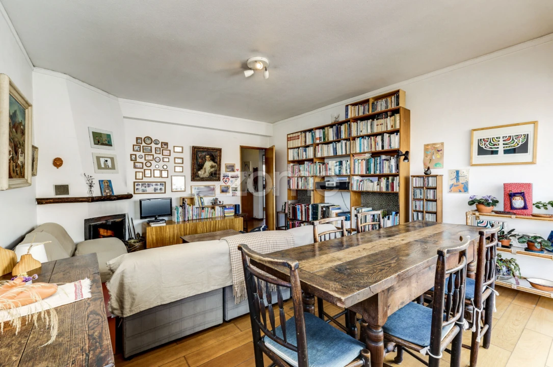 Apartamento T3 para Venda em Carcavelos e Parede Foto 7