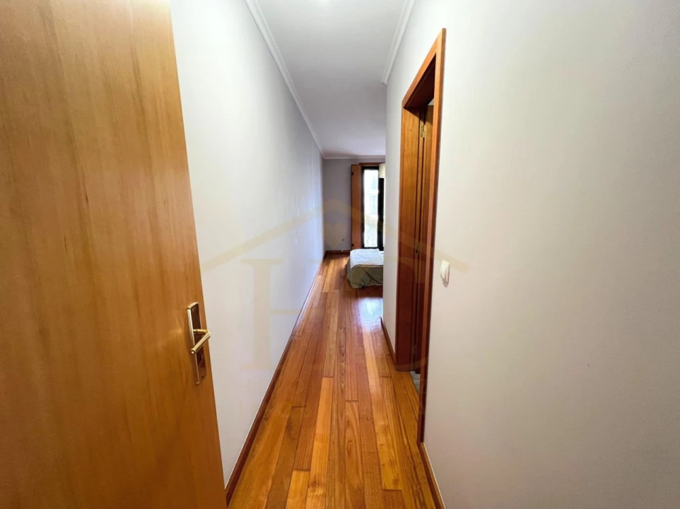 Apartamento T2 para Venda em Touguinha e Touguinhó Foto 14