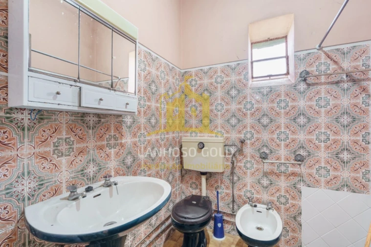 Moradia T4 para Venda em Caldelas, Sequeiros e Paranhos Foto 10