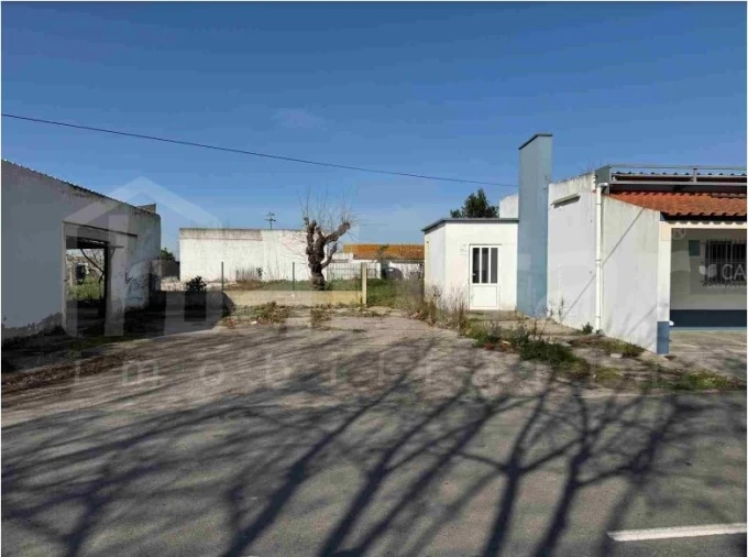 Moradia T2 para Venda em Benfica do Ribatejo Foto 8