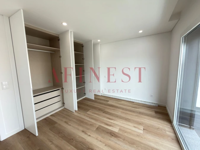 Moradia T4 para Venda em Charneca de Caparica e Sobreda Foto 13