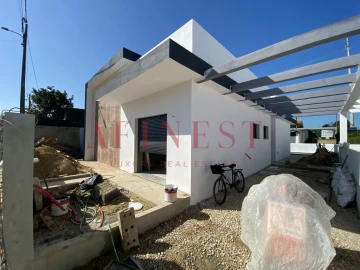 Moradia T3 para Venda em Fernao Ferro
