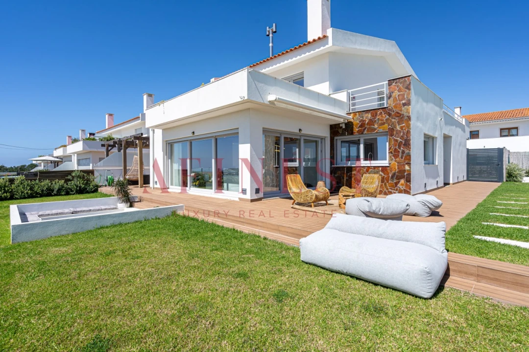 Moradia T4 para Arrendamento em São João das Lampas e Terrugem Foto 5