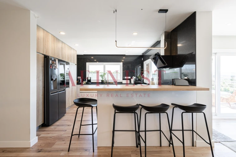 Moradia T4 para Arrendamento em São João das Lampas e Terrugem Foto 25