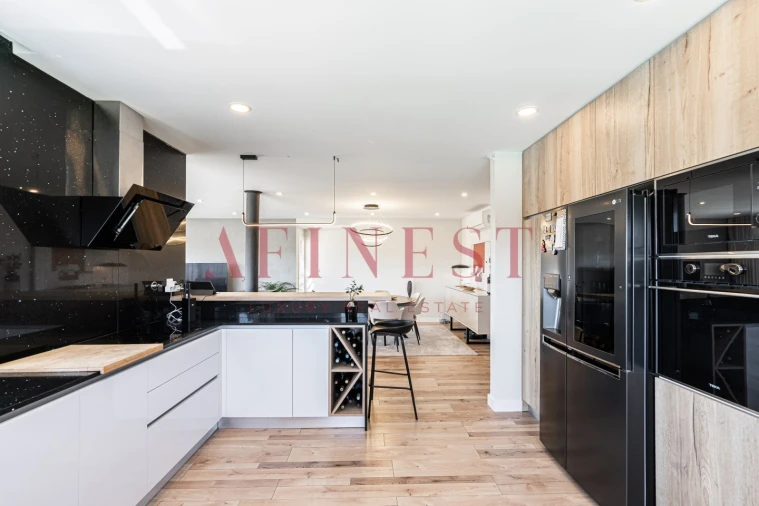 Moradia T4 para Arrendamento em São João das Lampas e Terrugem Foto 26