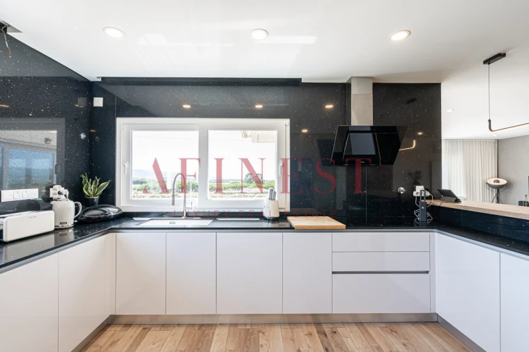 Moradia T4 para Arrendamento em São João das Lampas e Terrugem Foto 27