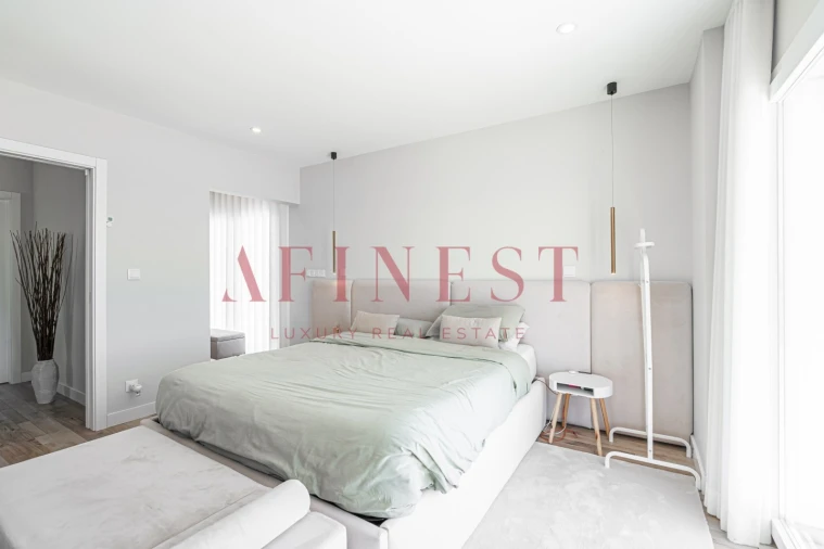 Moradia T4 para Arrendamento em São João das Lampas e Terrugem Foto 30