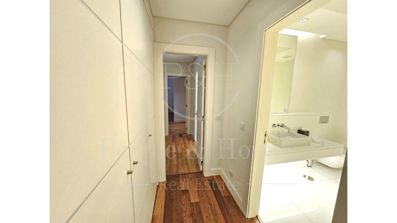 Apartamento T4 para Arrendamento em Cascais e Estoril Foto 11