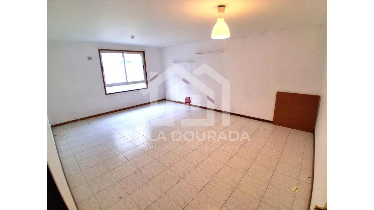 Apartamento T3 para Venda em Baguim do Monte (Rio Tinto) Foto 2