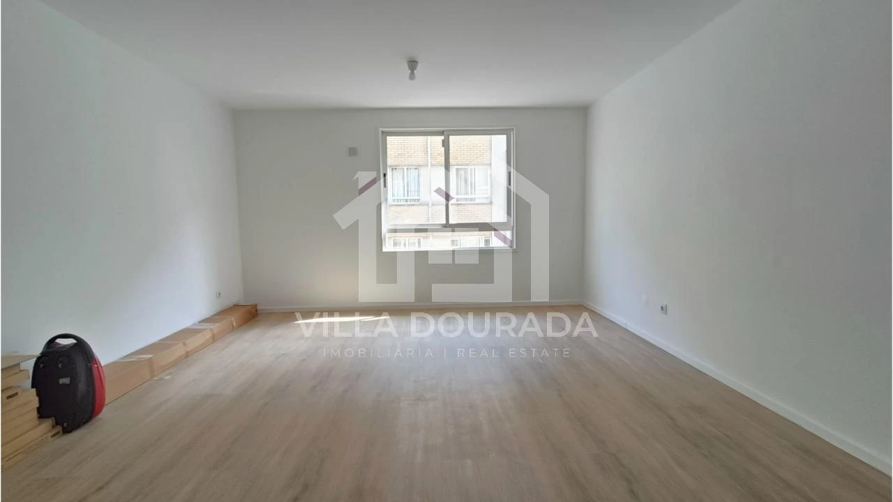 Apartamento T3 para Venda em Baguim do Monte (Rio Tinto) Foto 3