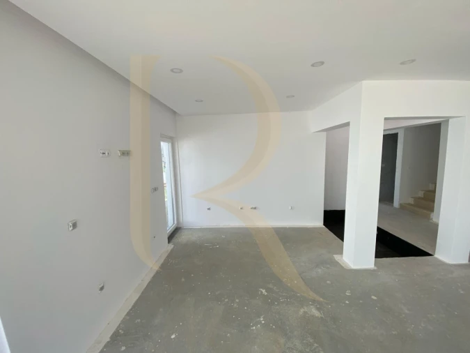 Moradia T4 para Venda em Charneca de Caparica e Sobreda Foto 31