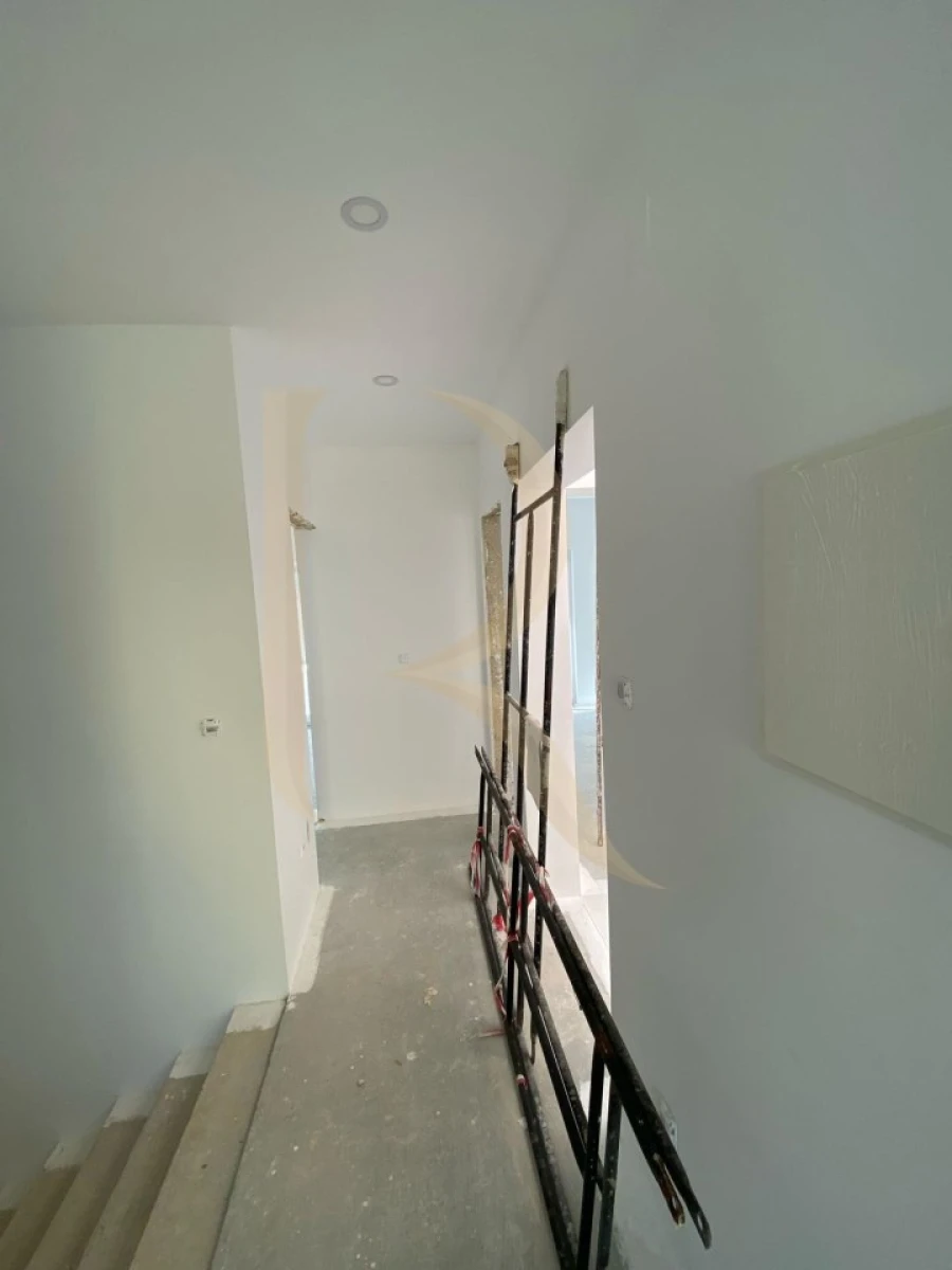 Moradia T4 para Venda em Charneca de Caparica e Sobreda Foto 32