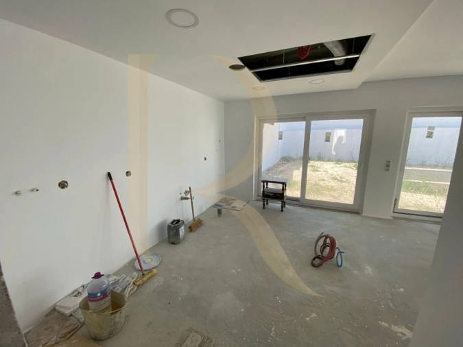 Moradia T4 para Venda em Charneca de Caparica e Sobreda Foto 35