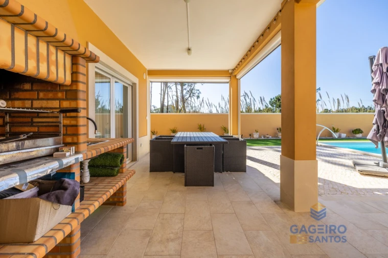 Moradia T4 para Venda em Nadadouro Foto 31