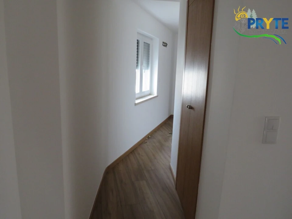 Apartamento T2 para Venda em Sertã Foto 4