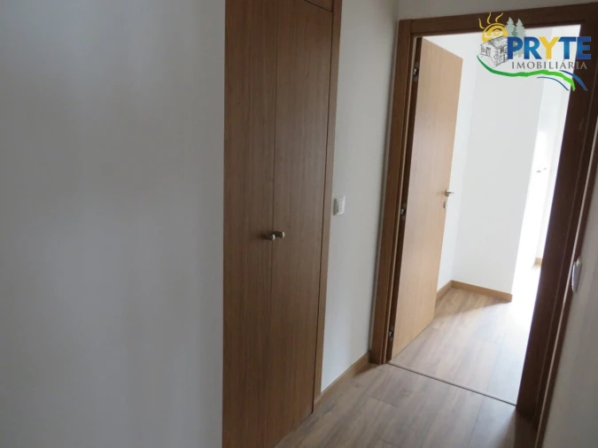 Apartamento T2 para Venda em Sertã Foto 7