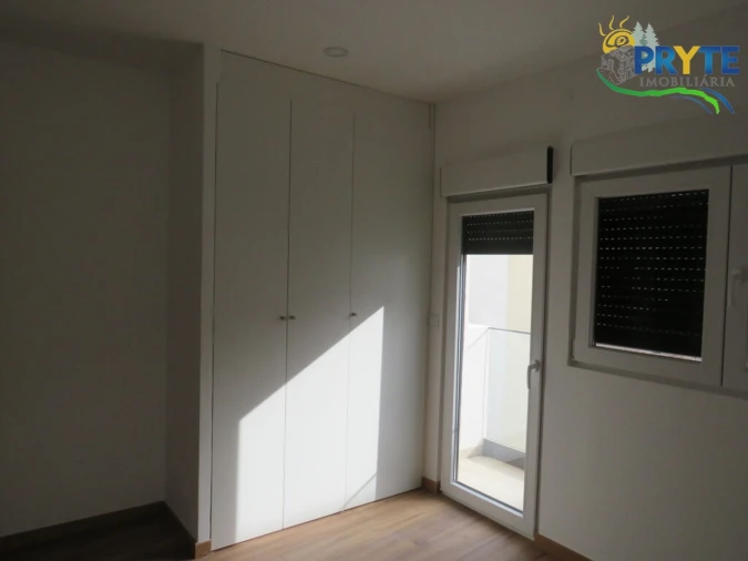 Apartamento T2 para Venda em Sertã Foto 11