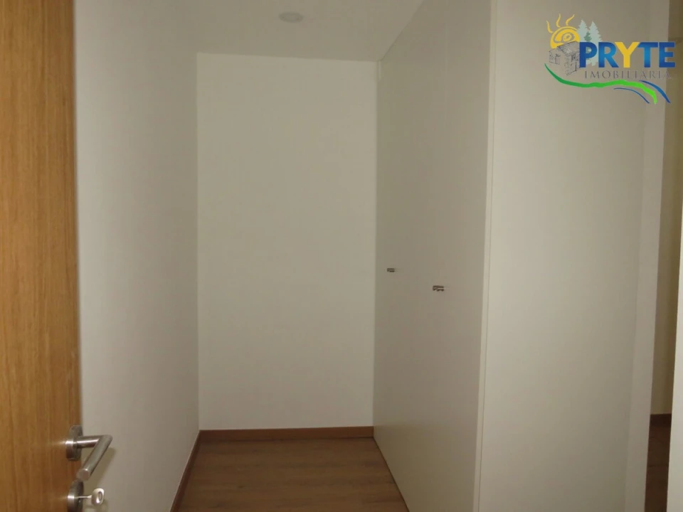 Apartamento T2 para Venda em Sertã Foto 10