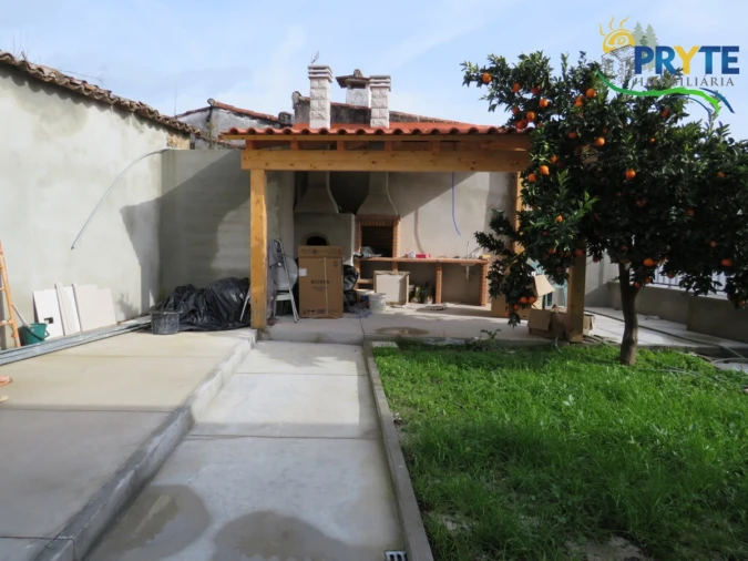 Apartamento T2 para Venda em Sertã Foto 1