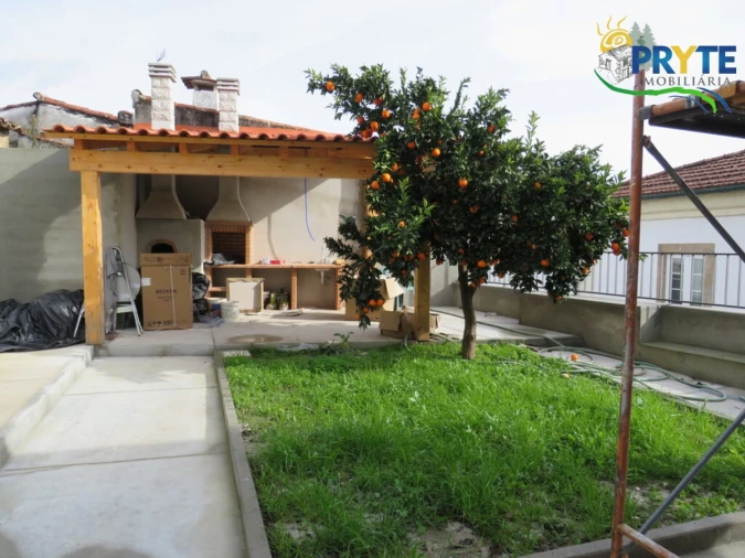 Apartamento T2 para Venda em Sertã Foto 2