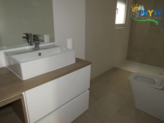 Apartamento T2 para Venda em Sertã Foto 9