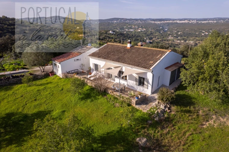 Moradia T3 para Venda em São Brás de Alportel Foto 1