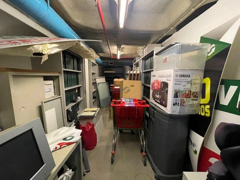 Armazém para Arrendamento em Campo de Ourique Foto 6