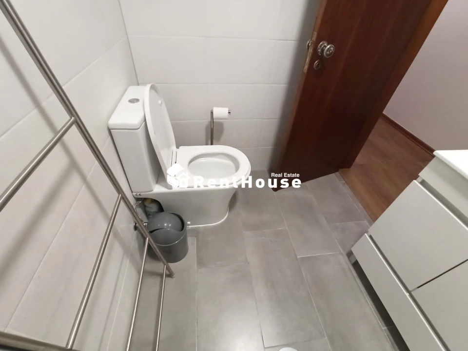 Apartamento T1 para Arrendamento em Buarcos Foto 3