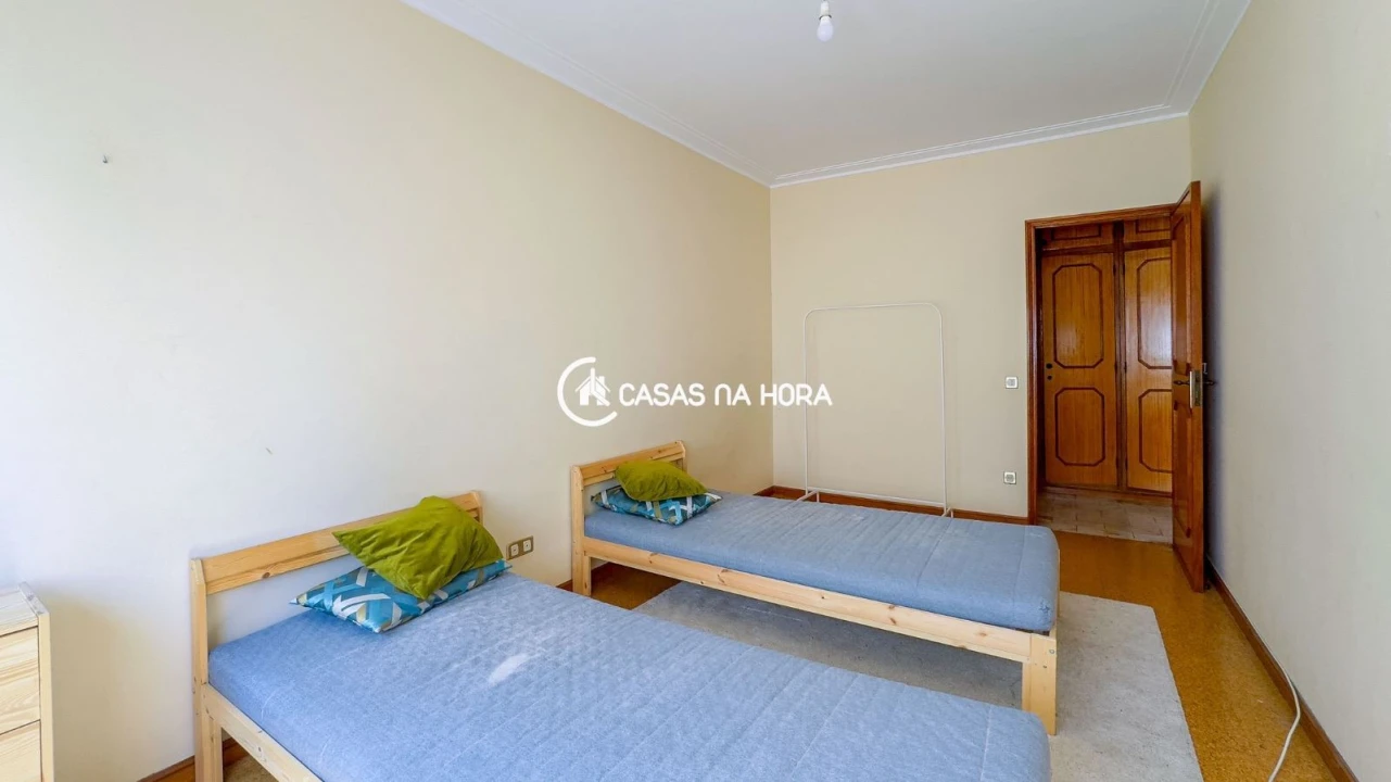 Apartamento T2 para Arrendamento em Bonfim Foto 16