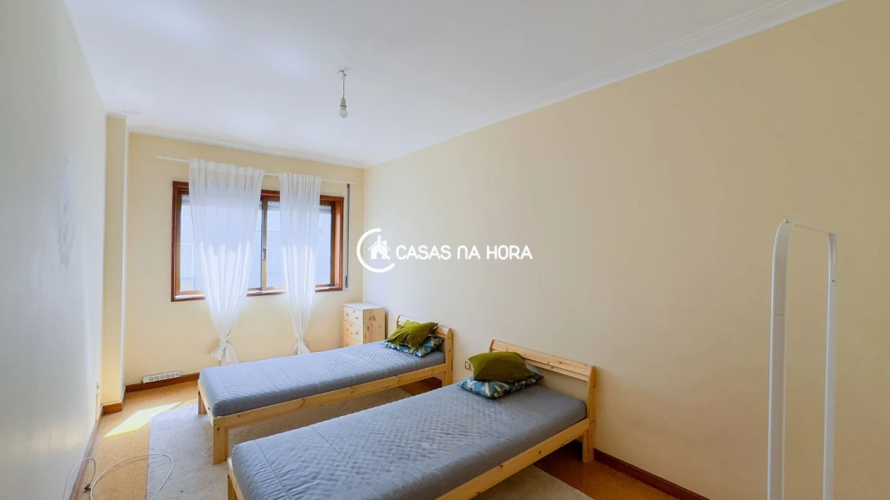 Apartamento T2 para Arrendamento em Bonfim Foto 19