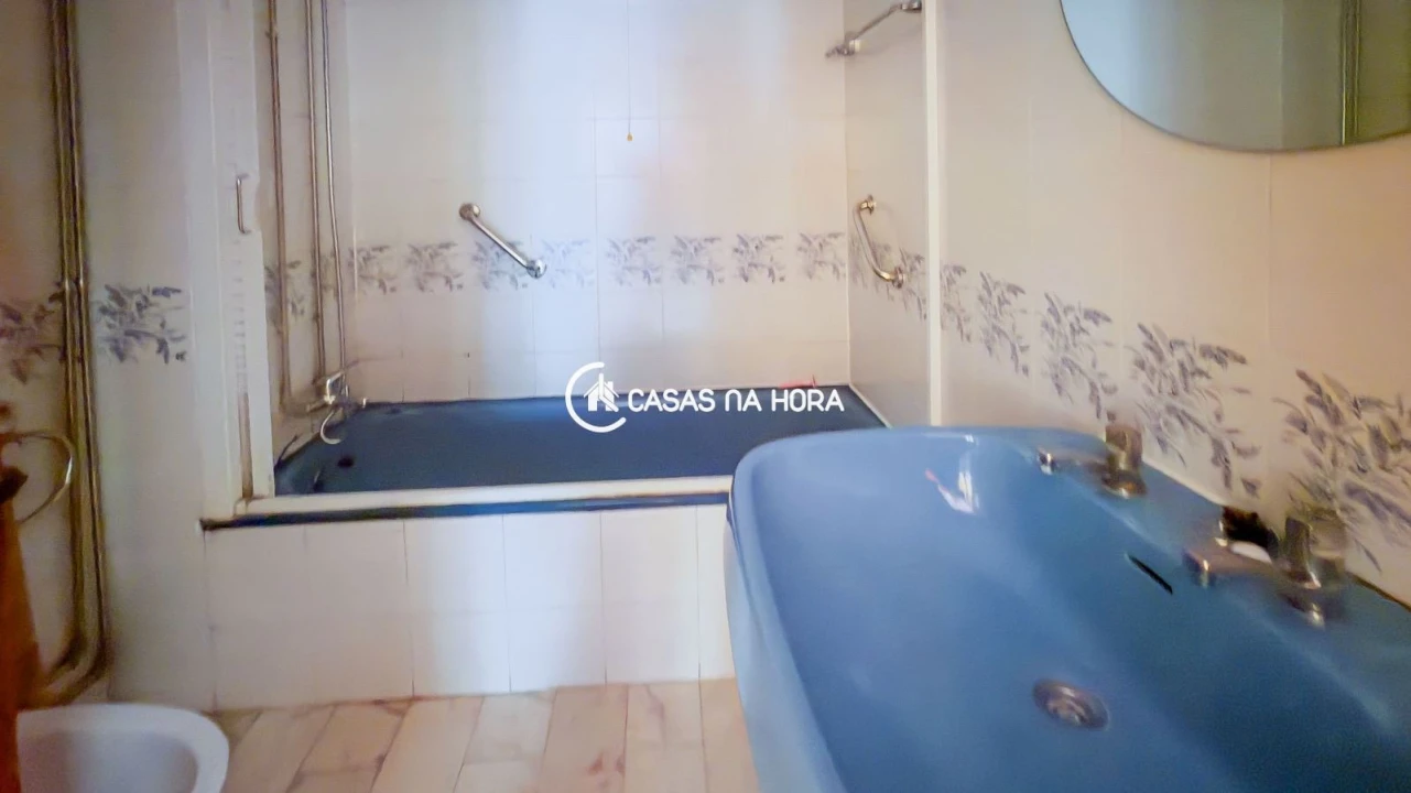 Apartamento T2 para Arrendamento em Bonfim Foto 20