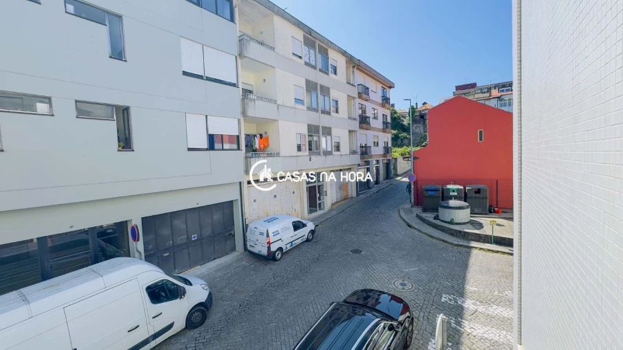 Apartamento T2 para Arrendamento em Bonfim Foto 24