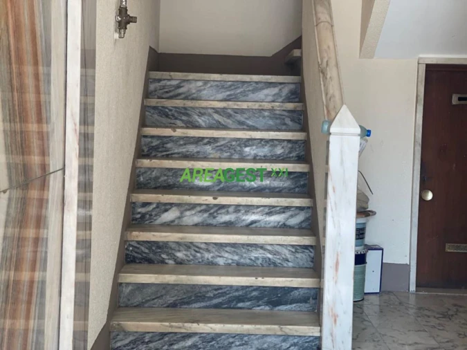 Apartamento T2 para Venda em Falagueira-Venda Nova Foto 6