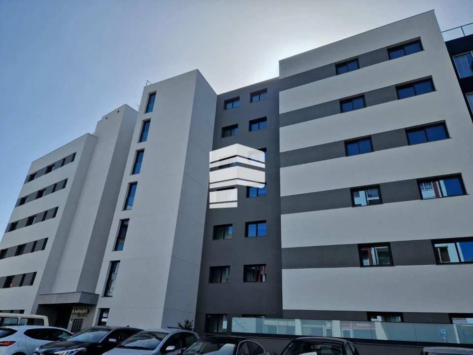 Apartamento T2 para Venda em São Martinho Foto 2