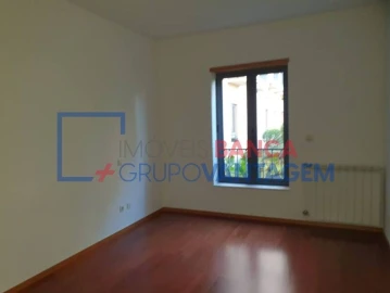 Apartamento T2 para Venda em Oliveira do Douro