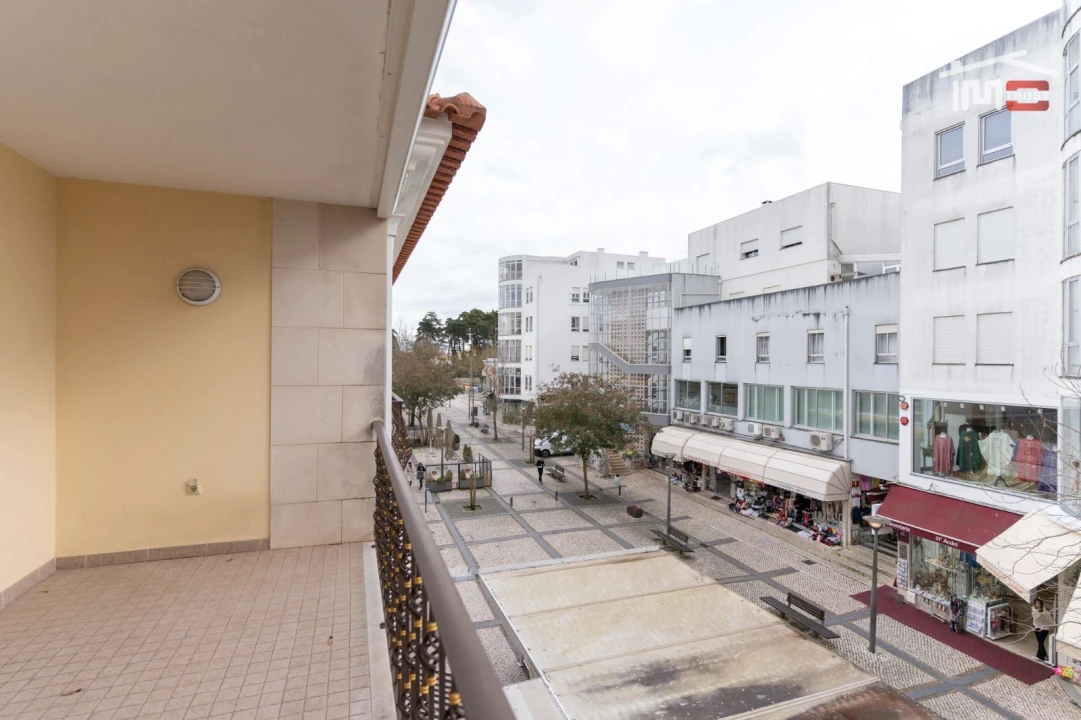 Apartamento T2 para Arrendamento em Fatima Foto 12