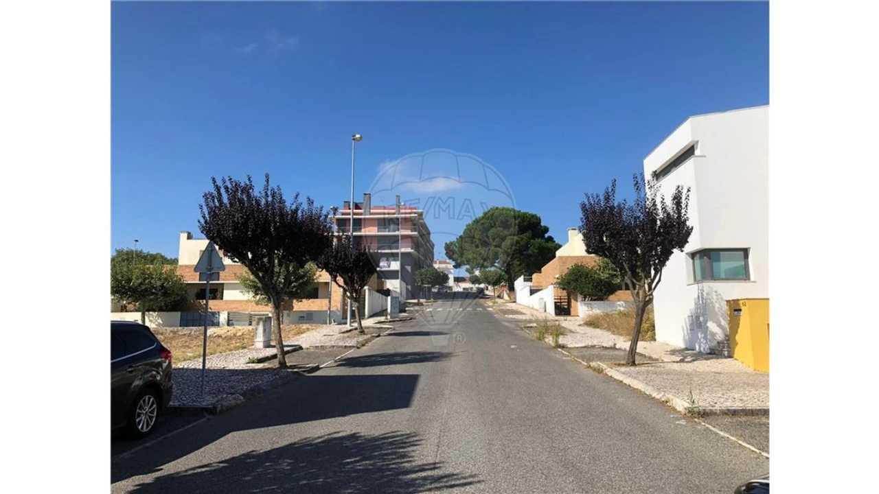 Terreno para Venda em Cartaxo e Vale da Pinta Foto 4