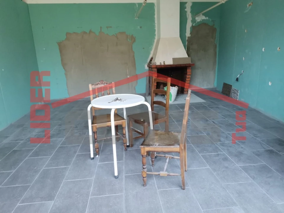 Moradia T4 para Venda em Bouça Foto 13