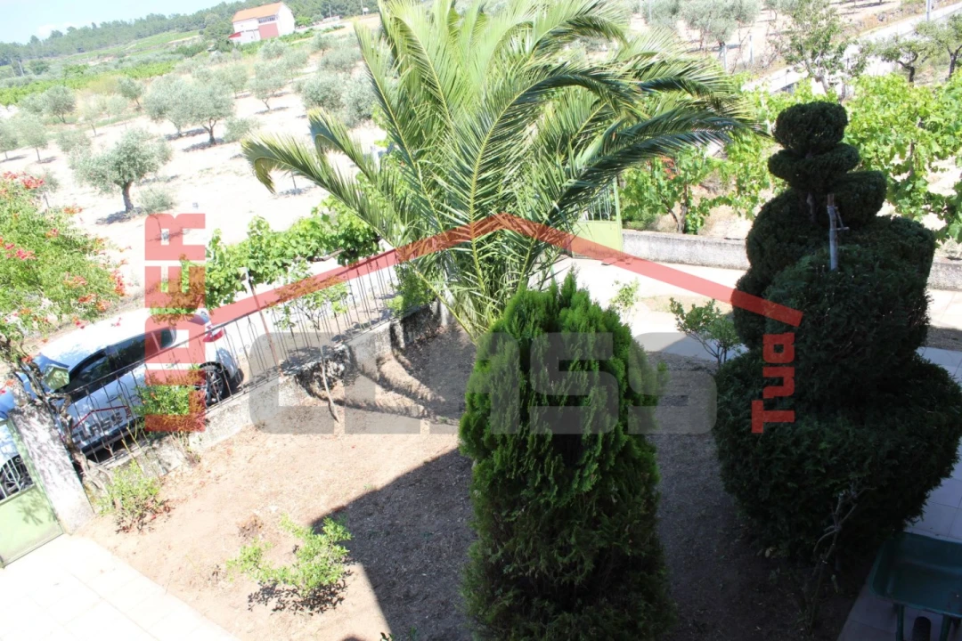 Moradia T6 para Venda em Aguieiras Foto 53