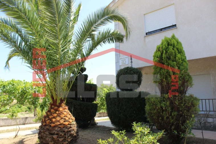 Moradia T6 para Venda em Aguieiras Foto 7