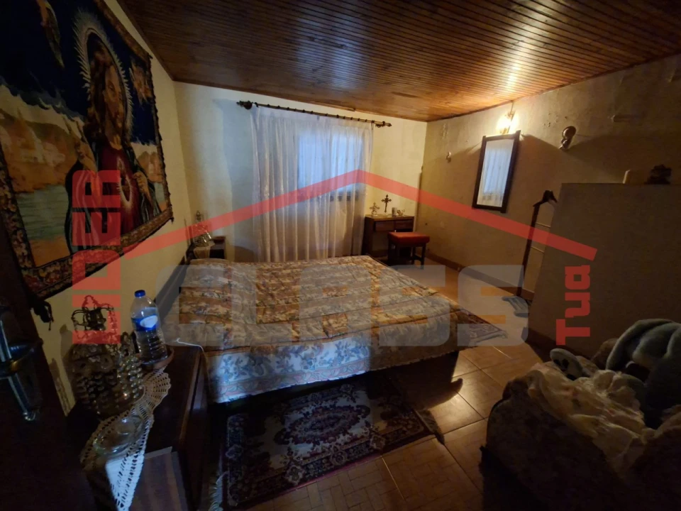 Moradia T4 para Venda em Benlhevai Foto 9