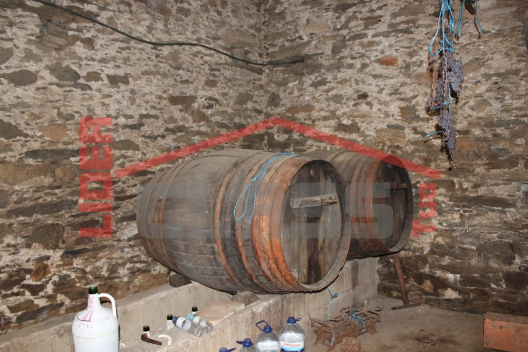 Moradia T3 para Venda em Avantos e Romeu Foto 21