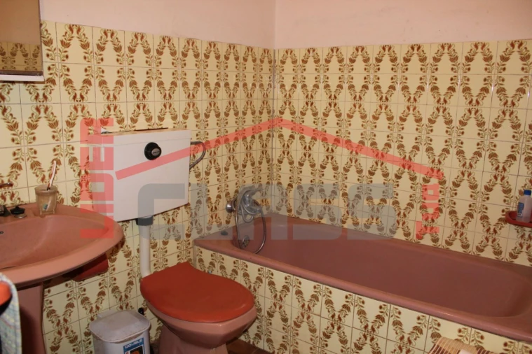 Moradia T3 para Venda em Avantos e Romeu Foto 18